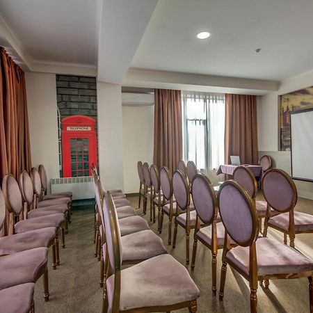 Hotel Bridges Μπισκέκ Εξωτερικό φωτογραφία