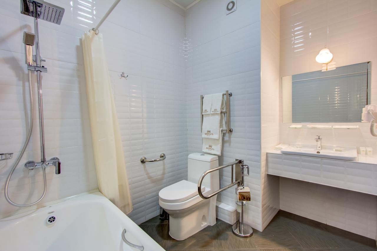 Hotel Bridges Μπισκέκ Εξωτερικό φωτογραφία